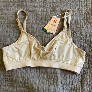 Bodily Do Anything nursing and pumping bra. New with tags, never been worn.